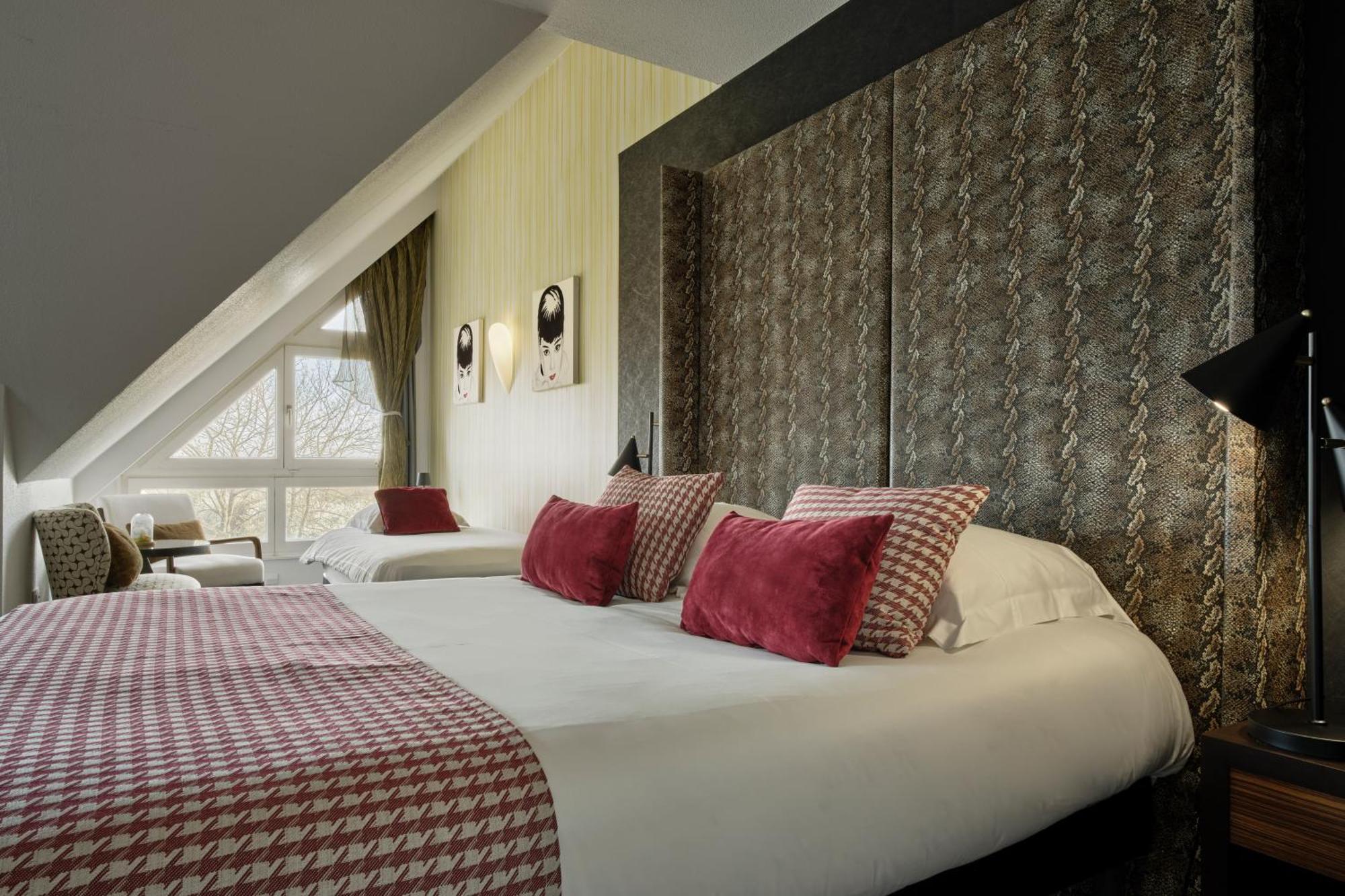 Hotel Restaurant Crystal Ерстен Екстер'єр фото